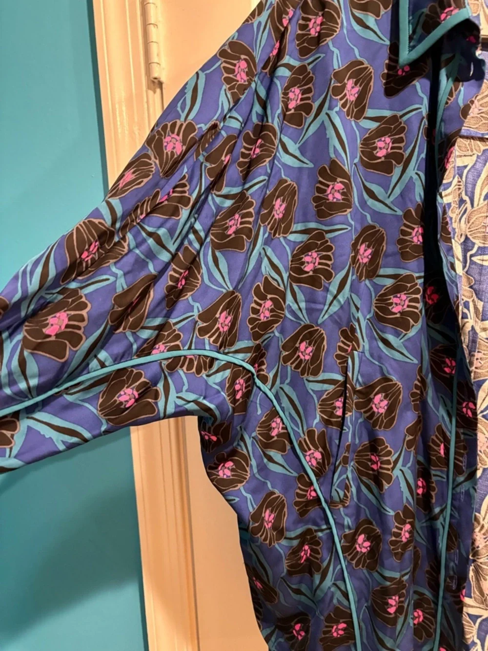 Diane von Furstenberg Alona blouse button down shirt sz M floral blue
